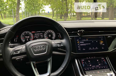 Позашляховик / Кросовер Audi Q8 2021 в Кременчуці