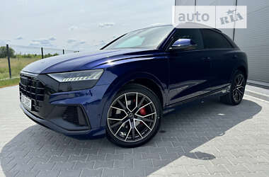 Позашляховик / Кросовер Audi Q8 2019 в Івано-Франківську