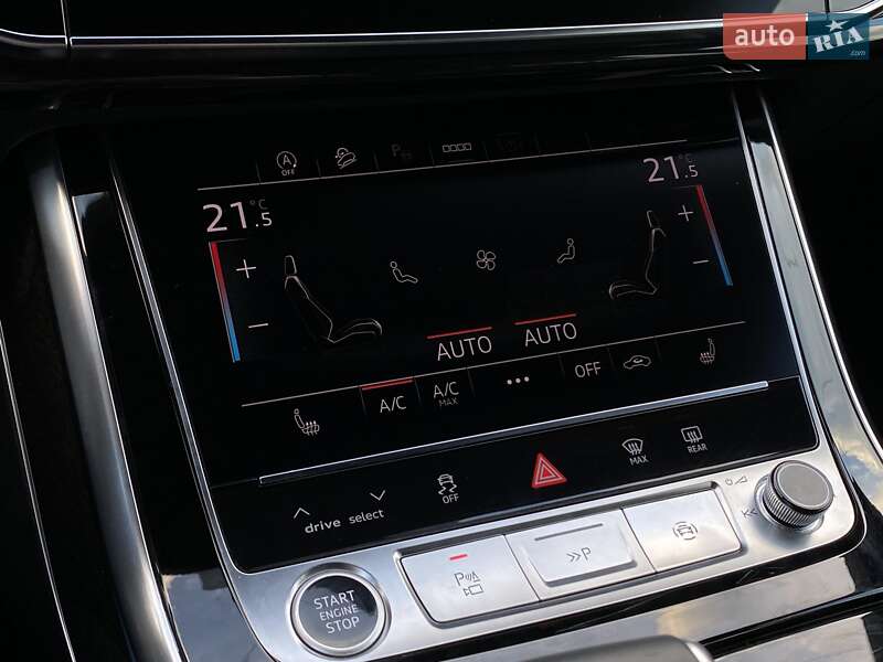 Позашляховик / Кросовер Audi Q8 2022 в Києві