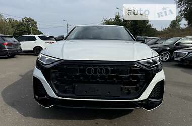 Внедорожник / Кроссовер Audi Q8 2024 в Киеве