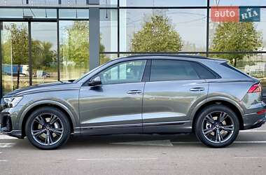 Внедорожник / Кроссовер Audi Q8 2024 в Киеве