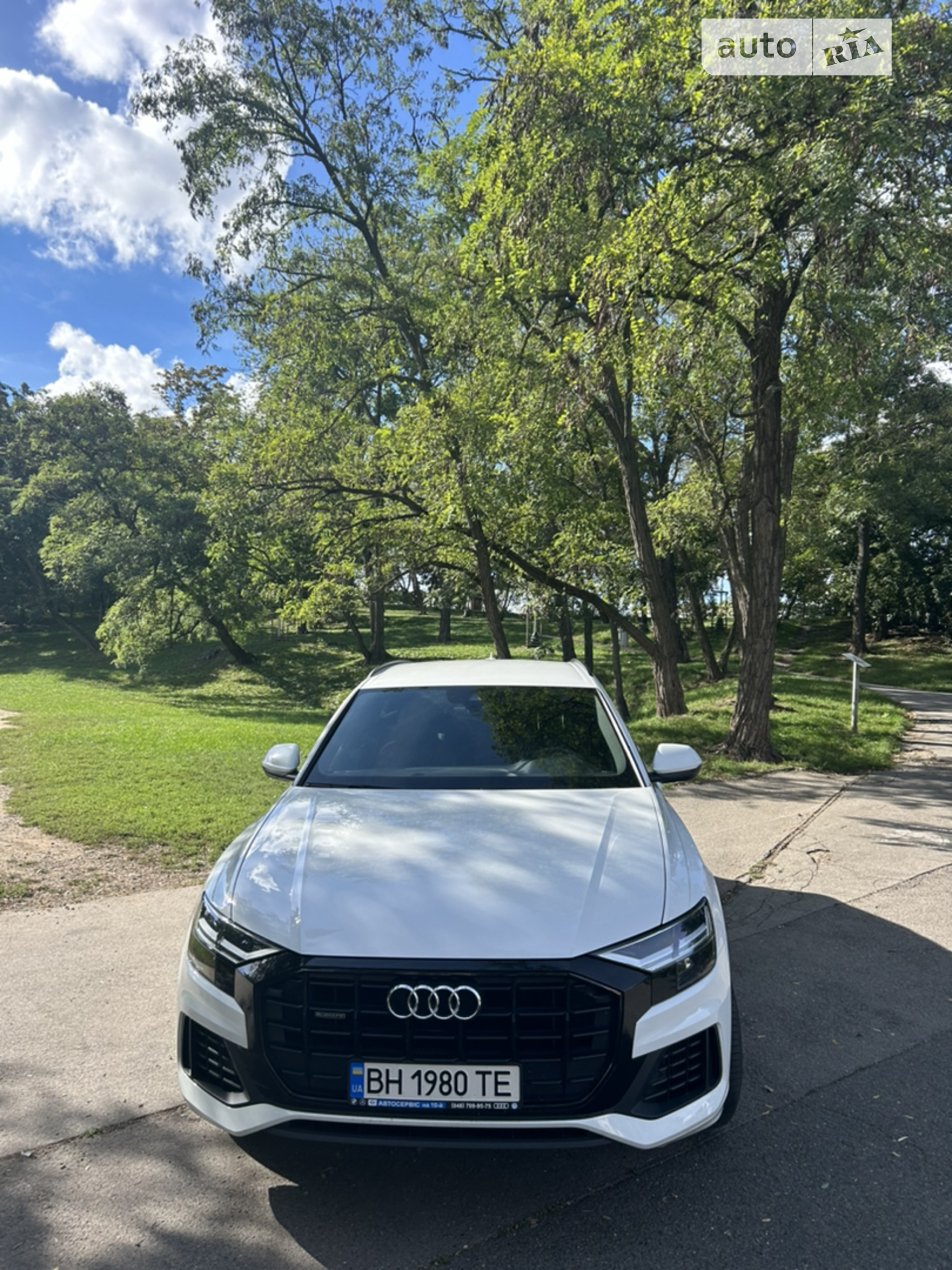 2019 Audi Q8 - мініатюра 3