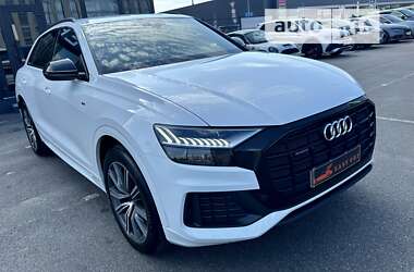 Позашляховик / Кросовер Audi Q8 2019 в Києві