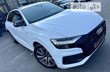 Позашляховик / Кросовер Audi Q8 2019 в Києві