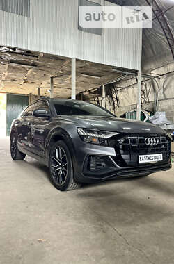 Позашляховик / Кросовер Audi Q8 2019 в Києві