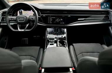 Внедорожник / Кроссовер Audi Q8 2024 в Киеве