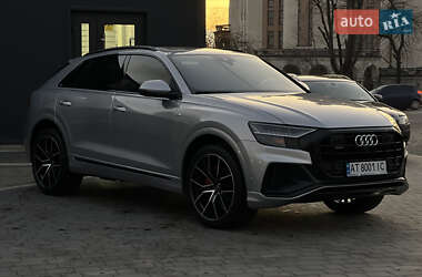 Позашляховик / Кросовер Audi Q8 2020 в Івано-Франківську