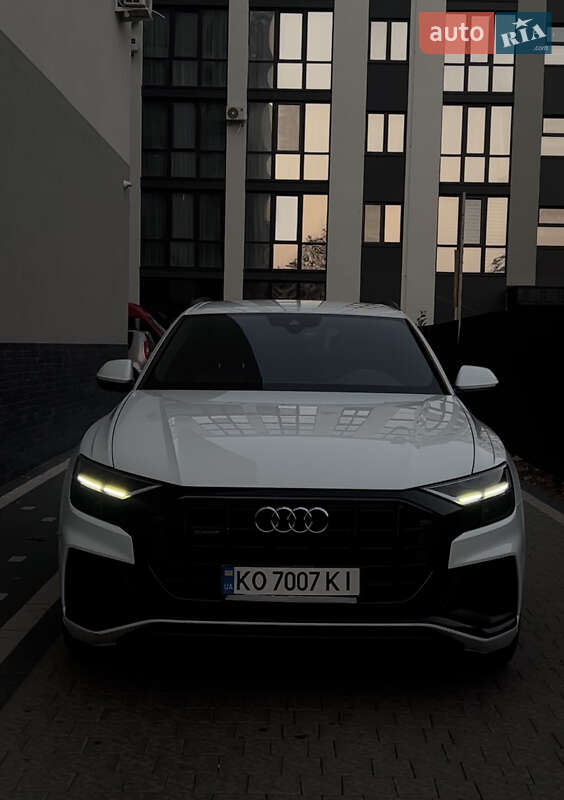 Audi Q8 2018