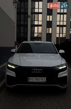 Внедорожник / Кроссовер Audi Q8 2018 в 