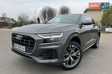 Внедорожник / Кроссовер Audi Q8 2018 в Киеве