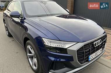 Внедорожник / Кроссовер Audi Q8 2019 в Киеве