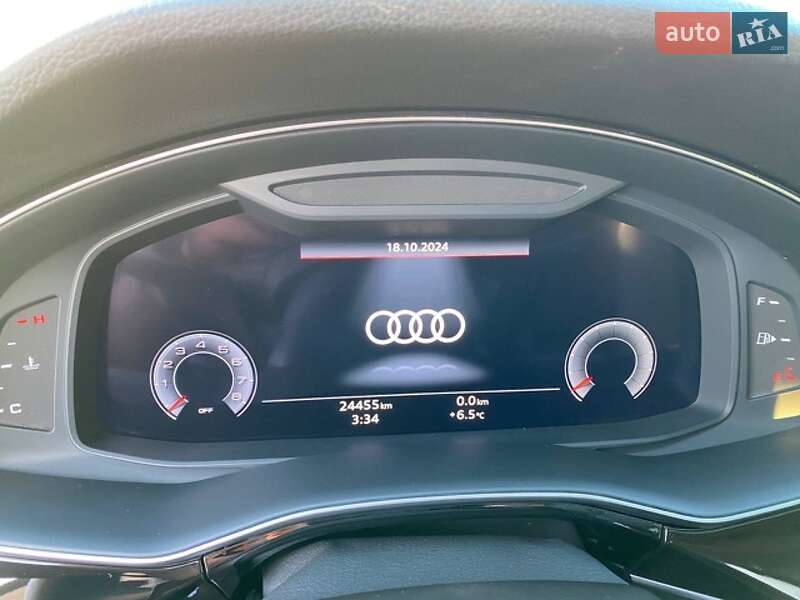 Позашляховик / Кросовер Audi Q8 2022 в Вінниці