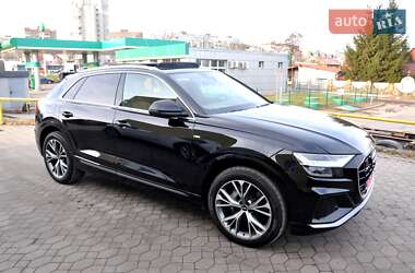 Позашляховик / Кросовер Audi Q8 2021 в Львові