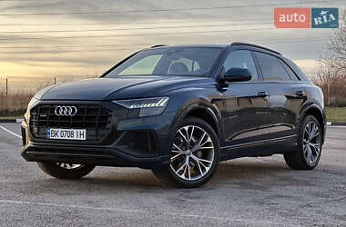 Внедорожник / Кроссовер Audi Q8 2019 в Ровно