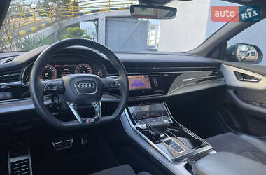 Позашляховик / Кросовер Audi Q8 2019 в 