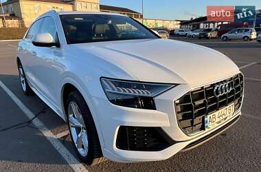 Позашляховик / Кросовер Audi Q8 2020 в Вінниці