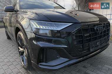 Внедорожник / Кроссовер Audi Q8 2022 в Киеве