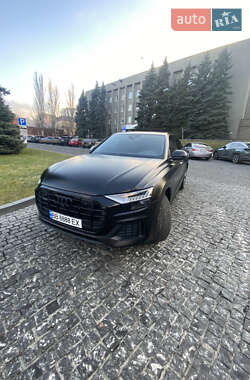 Позашляховик / Кросовер Audi Q8 2021 в Дніпрі