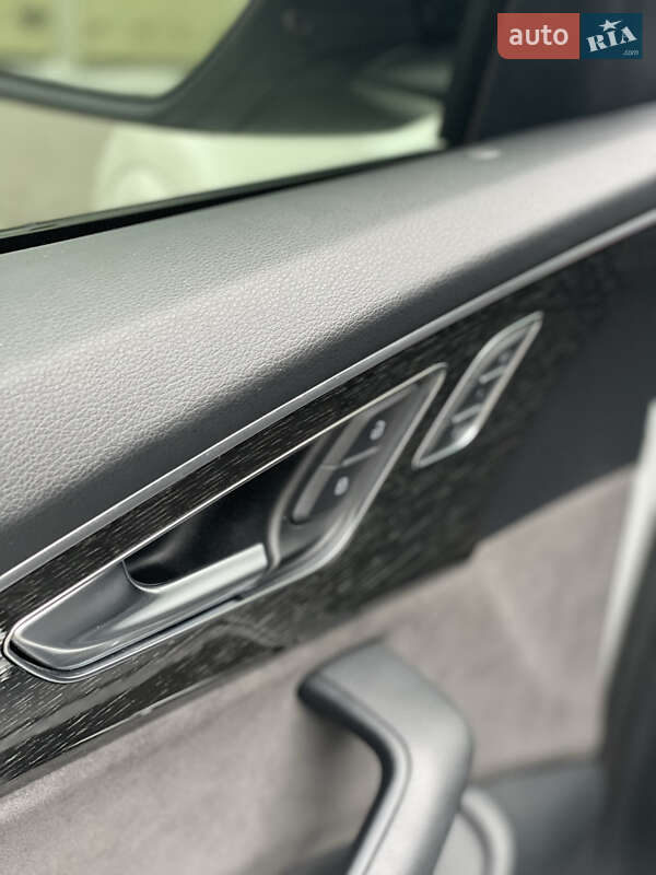 Внедорожник / Кроссовер Audi Q8 2019 в Чернигове фото 17 Внедорожник / Кроссовер Audi Q8 2019 в Чернигове