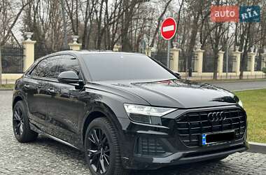 Позашляховик / Кросовер Audi Q8 2022 в Києві