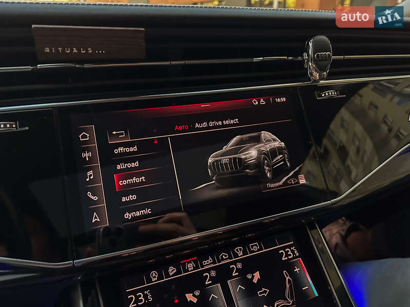 Внедорожник / Кроссовер Audi Q8 2019 в Ивано-Франковске