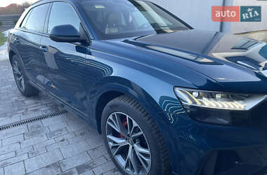 Внедорожник / Кроссовер Audi Q8 2019 в 