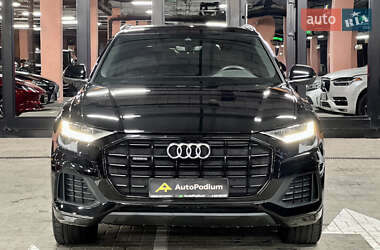 Позашляховик / Кросовер Audi Q8 2020 в Києві