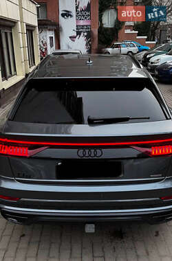Внедорожник / Кроссовер Audi Q8 2018 в 