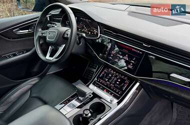 Внедорожник / Кроссовер Audi Q8 2019 в 