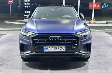 Внедорожник / Кроссовер Audi Q8 2019 в 