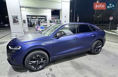Внедорожник / Кроссовер Audi Q8 2019 в 