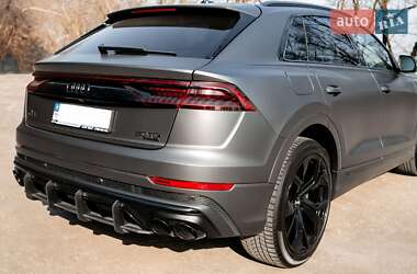 Внедорожник / Кроссовер Audi Q8 2018 в 