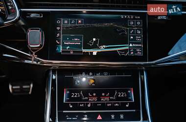 Внедорожник / Кроссовер Audi Q8 2018 в 