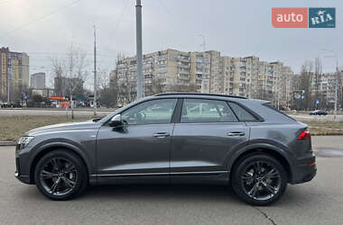 Внедорожник / Кроссовер Audi Q8 2025 в Киеве