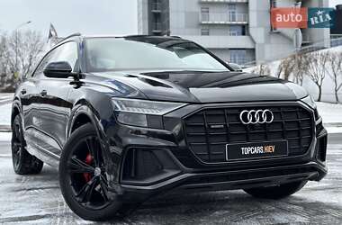 Внедорожник / Кроссовер Audi Q8 2020 в Киеве