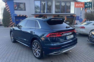 Внедорожник / Кроссовер Audi Q8 2019 в 