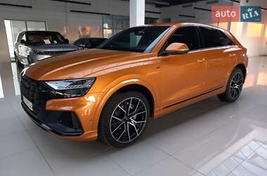 Позашляховик / Кросовер Audi Q8 2018 в Хмельницькому