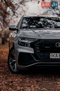 Внедорожник / Кроссовер Audi Q8 2019 в 