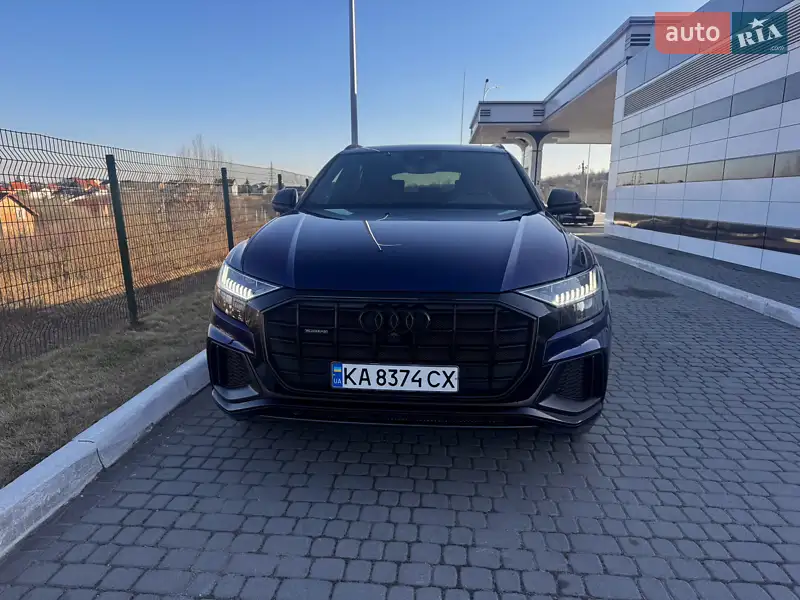 Audi Q8 2021