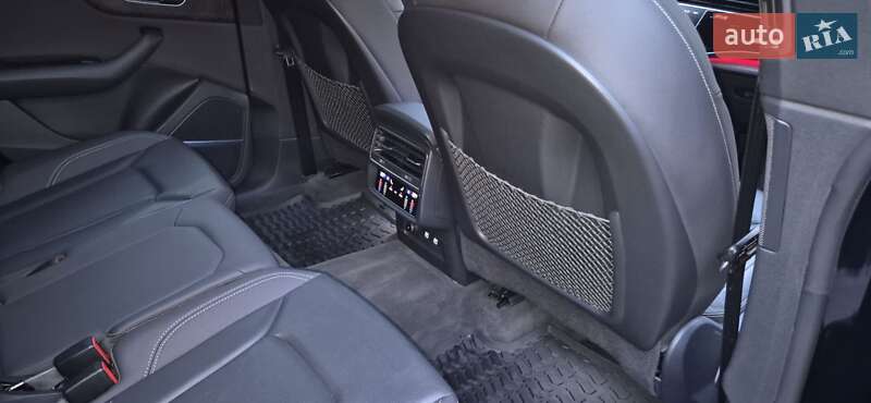 Внедорожник / Кроссовер Audi Q8 2020 в Львове