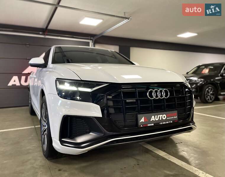 Внедорожник / Кроссовер Audi Q8 2019 в Львове