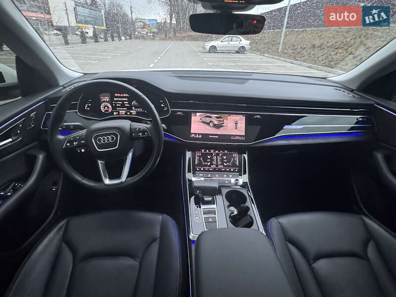 Внедорожник / Кроссовер Audi Q8 2019 в Тернополе
