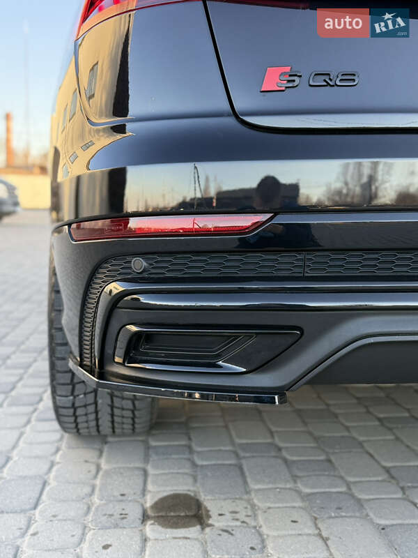 Внедорожник / Кроссовер Audi Q8 2018 в Киеве фото 15 Внедорожник / Кроссовер Audi Q8 2018 в Киеве