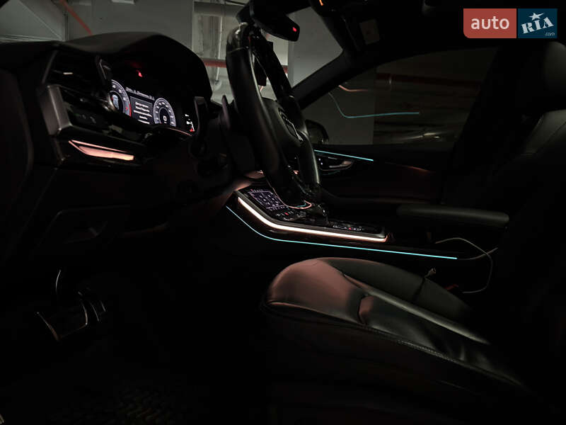 Внедорожник / Кроссовер Audi Q8 2018 в Киеве фото 59 Внедорожник / Кроссовер Audi Q8 2018 в Киеве