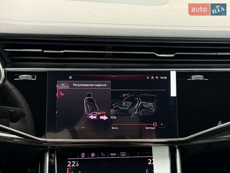 Внедорожник / Кроссовер Audi Q8 2025 в Одессе