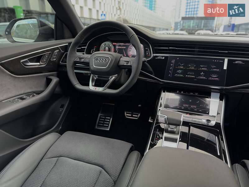 Внедорожник / Кроссовер Audi Q8 2025 в Одессе