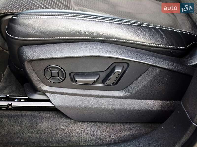 Внедорожник / Кроссовер Audi Q8 2018 в Ровно