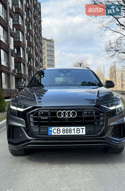 Внедорожник / Кроссовер Audi Q8 2019 в Киеве