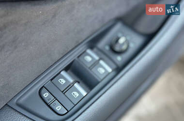 Внедорожник / Кроссовер Audi Q8 2020 в 