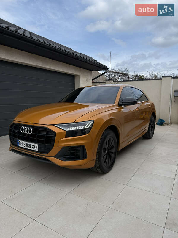 Внедорожник / Кроссовер Audi Q8 2018 в Одессе